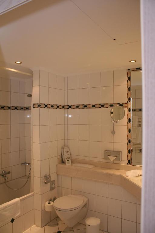 Hotel Altes Gymnasium Husum  Oda fotoğraf