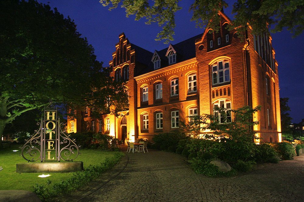 Hotel Altes Gymnasium Husum  Dış mekan fotoğraf