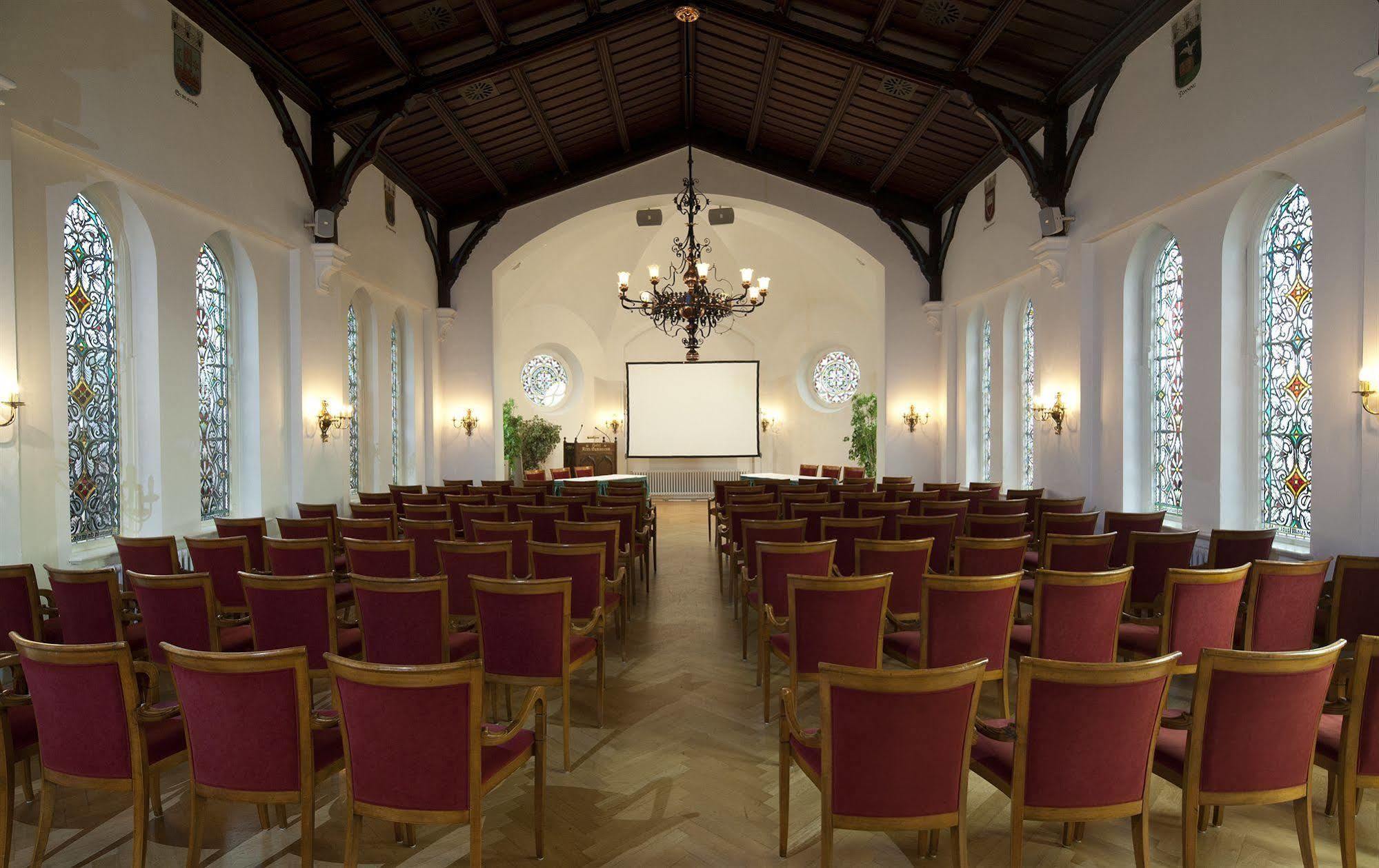 Hotel Altes Gymnasium Husum  Dış mekan fotoğraf